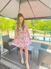 Load image into Gallery viewer, Off White Floral Print Ruched Dress
