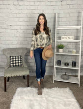 Load image into Gallery viewer, Snakeskin Twist Front Long Sleeve Top
