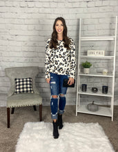 Load image into Gallery viewer, Long Sleeve Leopard Top
