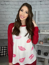 Load image into Gallery viewer, Kiss Kiss Lounge Wear Set