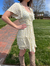 Load image into Gallery viewer, Short Sleeve Lemon Print Woven Dress