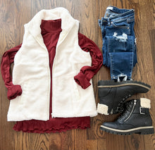 Load image into Gallery viewer, Vanilla Fleece Zip Up Vest