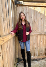 Load image into Gallery viewer, Women&#39;s Black Utility Vest
