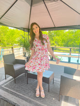 Load image into Gallery viewer, Off White Floral Print Ruched Dress
