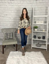 Load image into Gallery viewer, Snakeskin Twist Front Long Sleeve Top

