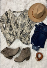 Load image into Gallery viewer, Snakeskin Twist Front Long Sleeve Top
