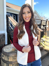 Load image into Gallery viewer, Vanilla Fleece Zip Up Vest
